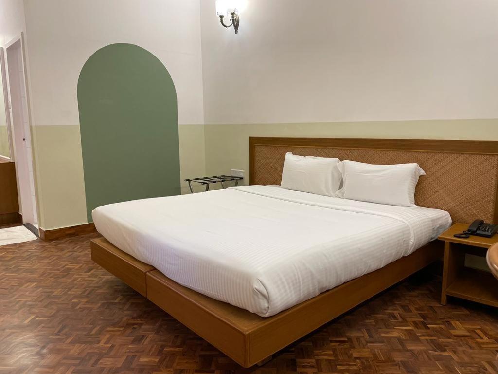 Hanu Reddy Residences - Nawab Habibullah Avenue Chennai Bagian luar foto