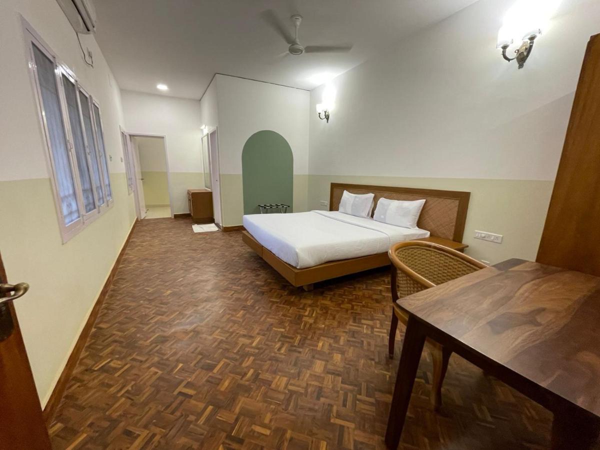Hanu Reddy Residences - Nawab Habibullah Avenue Chennai Bagian luar foto
