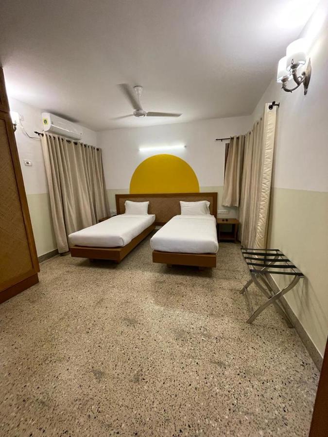 Hanu Reddy Residences - Nawab Habibullah Avenue Chennai Bagian luar foto