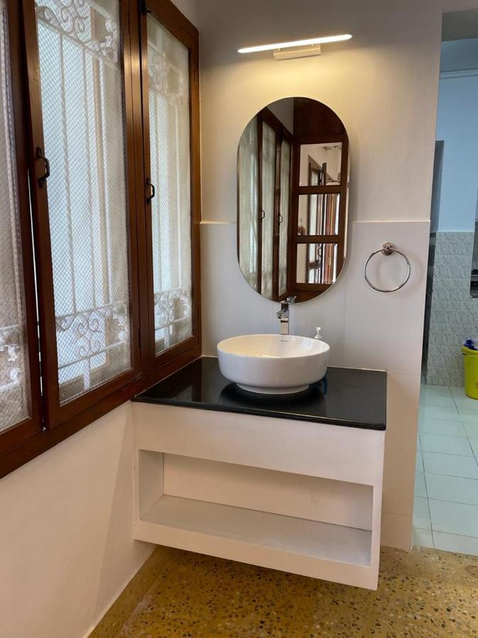 Hanu Reddy Residences - Nawab Habibullah Avenue Chennai Bagian luar foto